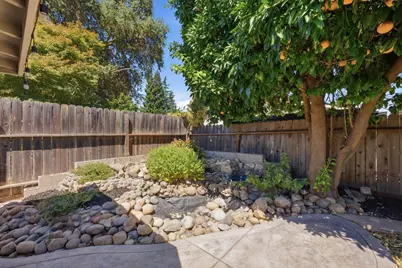 9270 Defiance Cir, Sacramento, CA 95827 - Photo 38