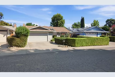 9270 Defiance Cir, Sacramento, CA 95827 - Photo 2
