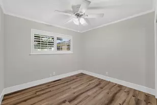 8620 Midfield Way, Sacramento, CA 95826 - Photo 24