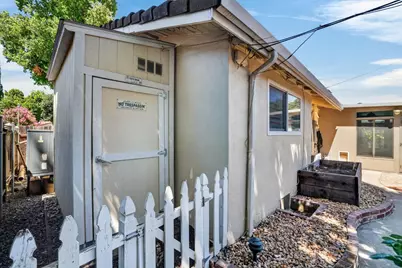 8620 Midfield Way, Sacramento, CA 95826 - Photo 44