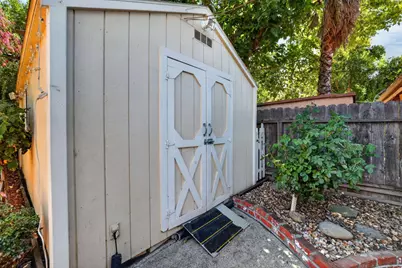8620 Midfield Way, Sacramento, CA 95826 - Photo 42