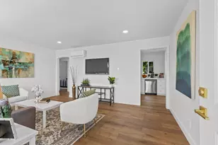 5625 La Campana Wy, Sacramento, CA 95822 - Photo 2