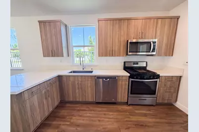 10801 Portico Circle, Rancho Cordova, CA 95670 - Photo 2