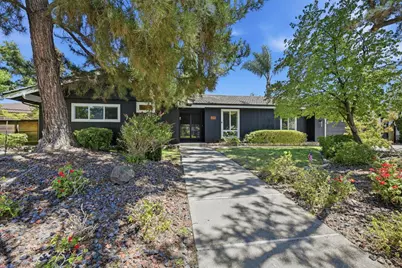 614 Rivercrest Drive, Sacramento, CA 95831 - Photo 2