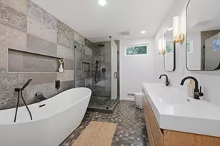 614 Rivercrest Dr, Sacramento, CA 95831 - Photo 18