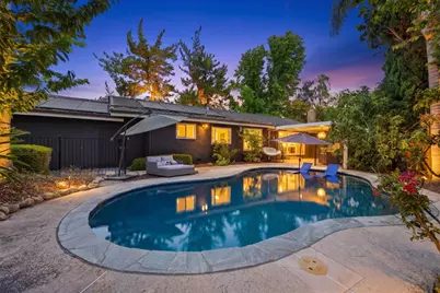 614 Rivercrest Drive, Sacramento, CA 95831 - Photo 12