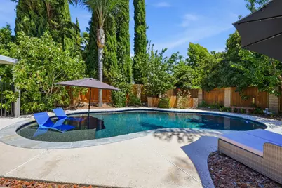 614 Rivercrest Drive, Sacramento, CA 95831 - Photo 32