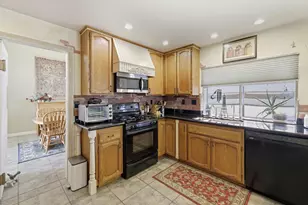 8201 Mulrany Way, Antelope, CA 95843 - Photo 10