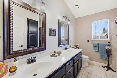 8201 Mulrany Way, Antelope, CA 95843 - Photo 32