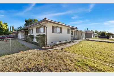 6330 Cushing Way, Sacramento, CA 95823 - Photo 4