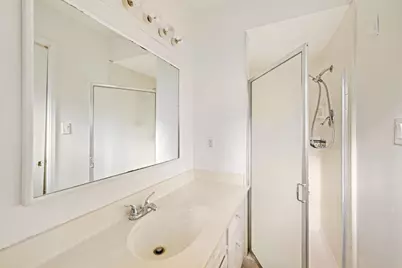 6330 Cushing Way, Sacramento, CA 95823 - Photo 16