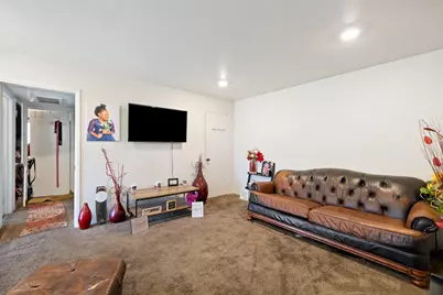6330 Cushing Way, Sacramento, CA 95823 - Photo 26