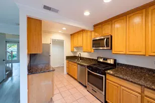 208 Touchstone Pl, West Sacramento, CA 95691 - Photo 2