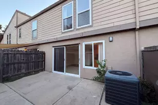 208 Touchstone Pl, West Sacramento, CA 95691 - Photo 36