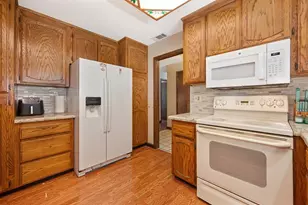 25252 N Jack Tone Rd, Acampo, CA 95220 - Photo 10