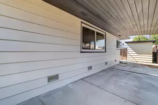 5811 11th Ave, Sacramento, CA 95820 - Photo 58