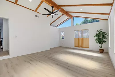 1305 Oakwood Dr, Modesto, CA 95350 - Photo 14