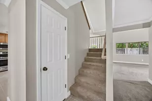 6730 Ashington Way, Elk Grove, CA 95758 - Photo 32