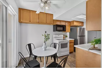 8232 Center Pkwy #54, Sacramento, CA 95823 - Photo 10