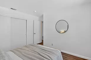 8232 Center Pkwy, Sacramento, CA 95823 - Photo 24