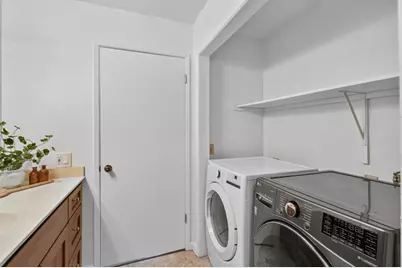 8232 Center Pkwy #54, Sacramento, CA 95823 - Photo 20