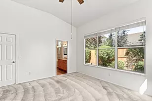 9411 Windrunner Ln, Elk Grove, CA 95758 - Photo 32