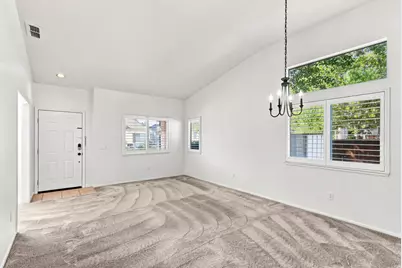 9411 Windrunner Lane, Elk Grove, CA 95758 - Photo 6
