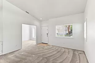 9411 Windrunner Ln, Elk Grove, CA 95758 - Photo 10