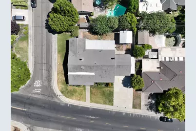 8 W Robinhood Drive, Stockton, CA 95207 - Photo 46