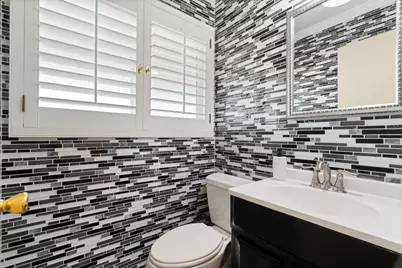 8 W Robinhood Drive, Stockton, CA 95207 - Photo 18