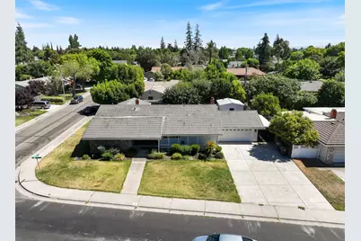 8 W Robinhood Drive, Stockton, CA 95207 - Photo 44