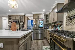 1836 Forthright Ct, Stockton, CA 95206 - Photo 8