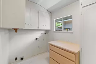 1021 Lakewood Dr, Lodi, CA 95240 - Photo 8