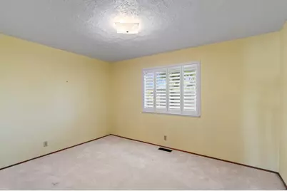 1021 Lakewood Drive, Lodi, CA 95240 - Photo 20