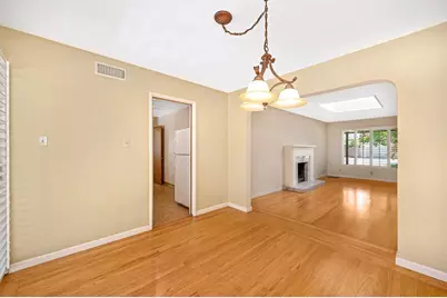 1701 Daphne Avenue, Sacramento, CA 95815 - Photo 10