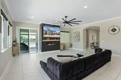 2573 Chrysler Avenue, Manteca, CA 95337 - Photo 8