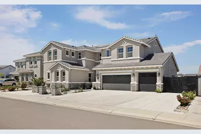 2573 Chrysler Avenue, Manteca, CA 95337 - Photo 2
