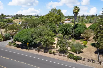 1941 Wawona Street, Manteca, CA 95337 - Photo 52