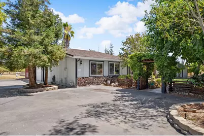 1941 Wawona Street, Manteca, CA 95337 - Photo 2