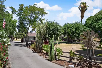 1941 Wawona Street, Manteca, CA 95337 - Photo 58