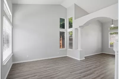 7300 Saltgrass Way, Elk Grove, CA 95758 - Photo 10