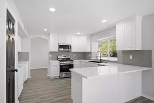 7300 Saltgrass Way, Elk Grove, CA 95758 - Photo 18