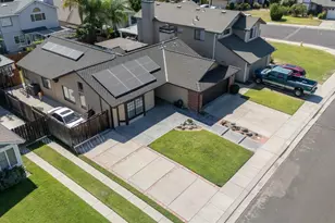 1072 W Eleanor Ln, Manteca, CA 95337 - Photo 34