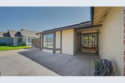 1072 W Eleanor Lane, Manteca, CA 95337 - Photo 6