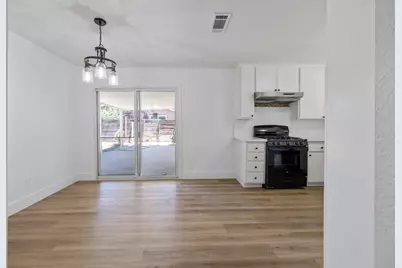 587 Sunset Street, Kingsburg, CA 93631 - Photo 10