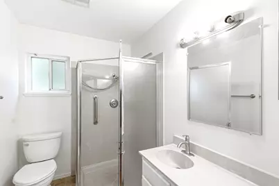 5411 Cabrillo Way, Sacramento, CA 95820 - Photo 22
