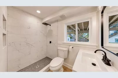 227 Walden Street, Modesto, CA 95354 - Photo 44