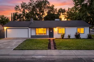 8437 Cherbourg Way, Stockton, CA 95210 - Photo 4