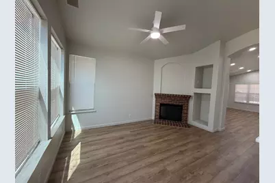 8413 SW Newby Way, Elk Grove, CA 95624 - Photo 4
