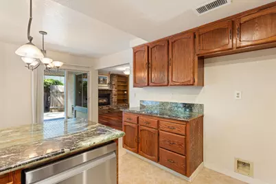9967 River Mist Way, Rancho Cordova, CA 95670 - Photo 8